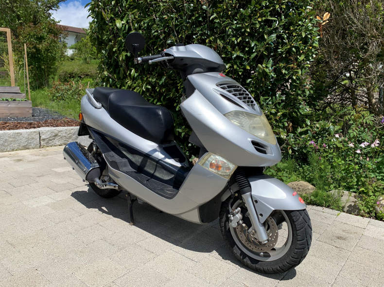 32692 Roller Kategorie A beschränkt