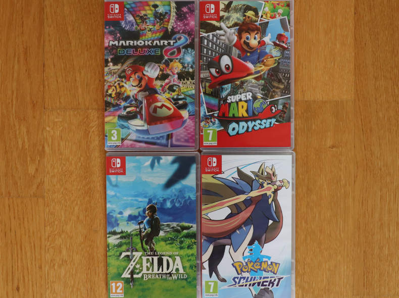 32751 12 Nintendo Switch Games