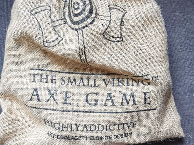 32823 Small Viking Axe Game