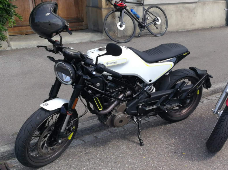 33609 Husqvarna Vitpilen 401 - 2019, 32kw