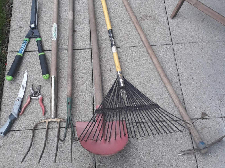 33772 Gartenwerkzeug